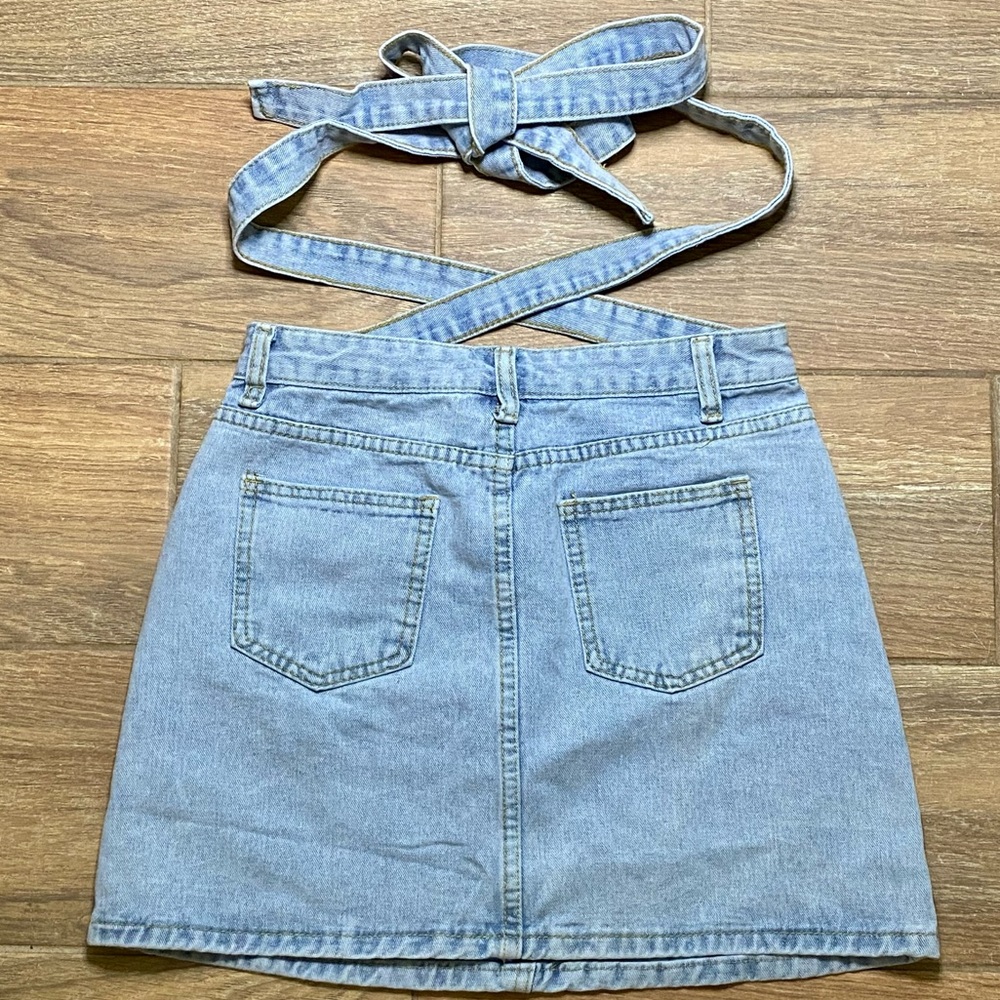 Lace-Up Belt Denim Skirt Size Medium - Picture 4 of 10